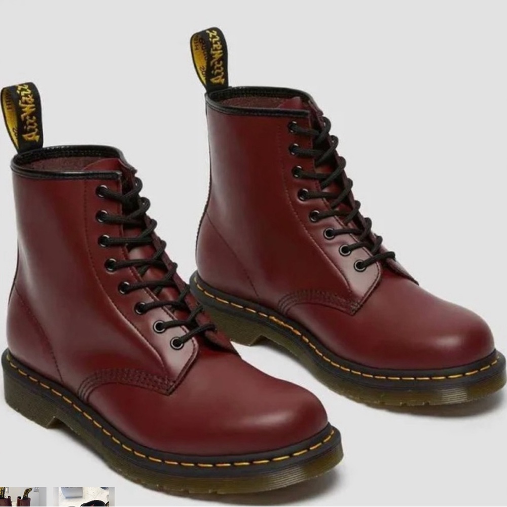 Dr. Martens Boots Women’s size 6 Brand New these retail for $200 Luana.